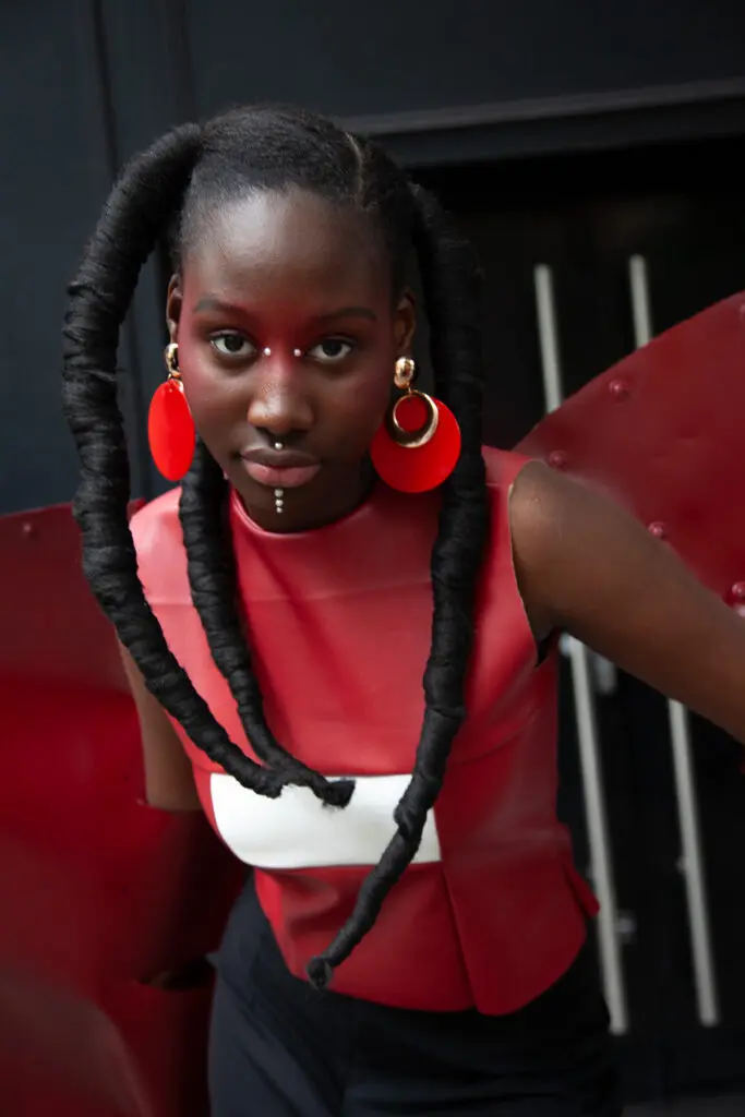 Création : Ruth Dimbu / © Sophie Benhamou
Défilé MOD'SPE au Pavillon Wagram