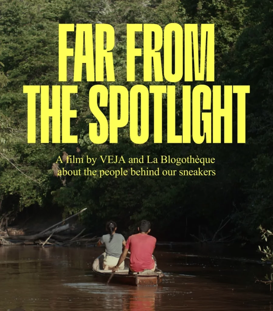 Deux segueirira dans la forêt amazonienne pour le documentaire de Veja